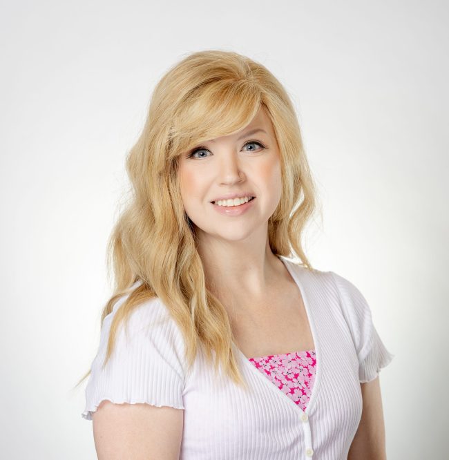 Lisa Keeley Headshot – HRG